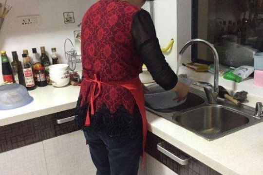 保姆